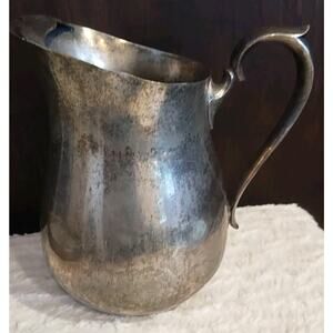 ✅F.B. Rogers Silver Company Water Pitcher w/ Ice Guard Lip 8” Tall Silverplated
